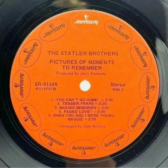 Vinyl Record The Statler Brothers "Pictures of Moments to Remember" Album - Picture 5 of 6